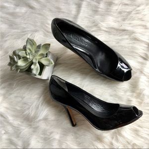 Vera Wang 9.5 patent peep toe heels